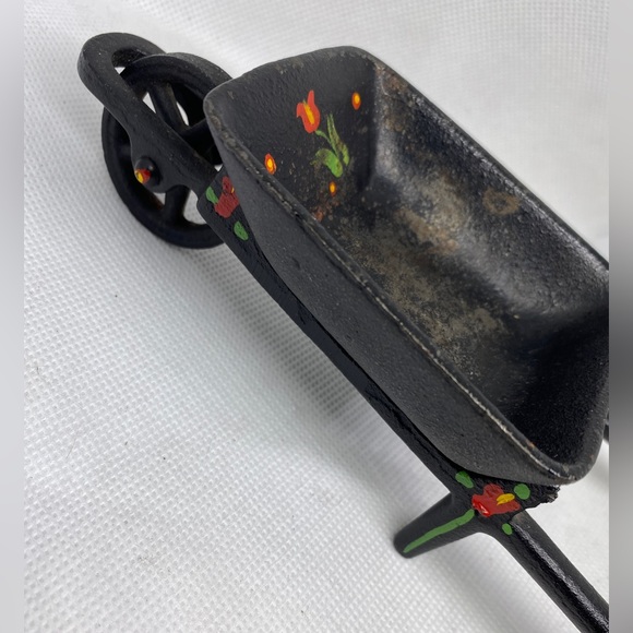 Vintage Miniature Wheel Barrel Cast Iron 6 1/2” L - Picture 5 of 5
